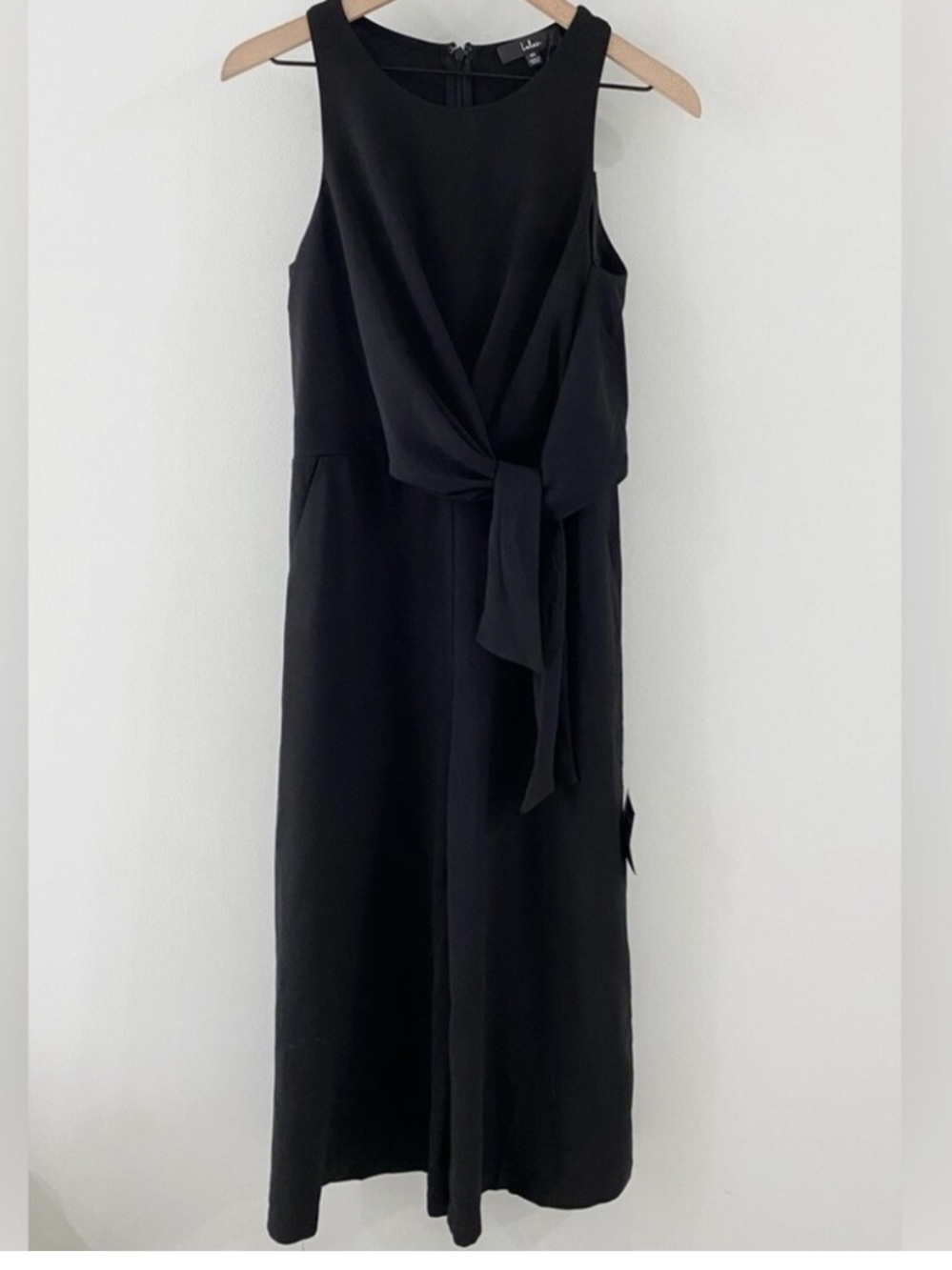 Lulu's Black Sleeveless Tie-Front Jumpsuit